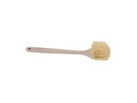 LONG HANDLE WHITE TAMPICO BRUSH