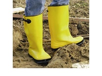 YELLOW SLUSH BOOTS SIZE 14